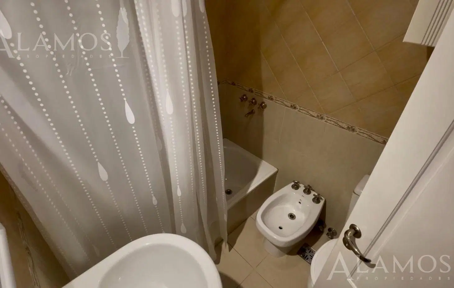 VENTA Departamento 4 ambientes en Ramos Mejía 5