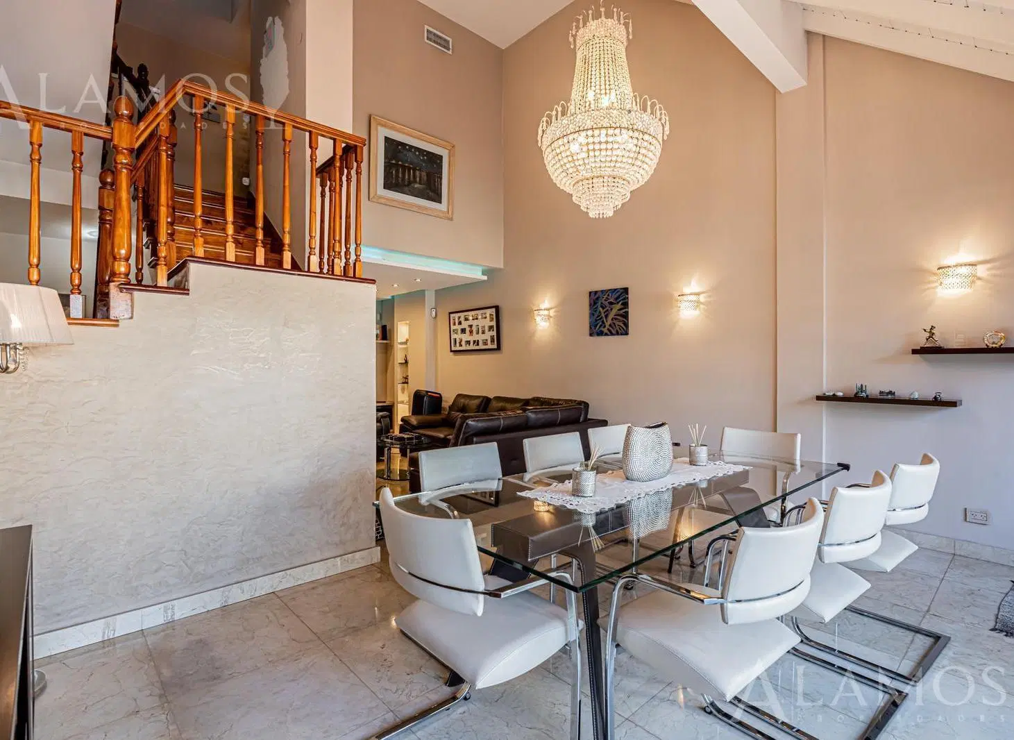 VENTA CASA 5 AMB VILLA SARMIENTO EXCLUSIVA 3