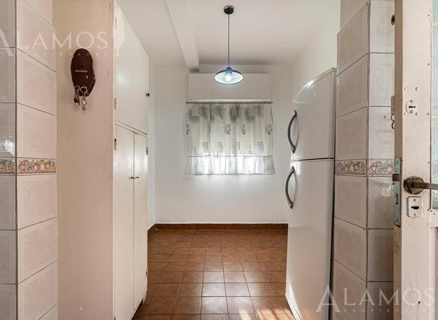 Casa 3 ambientes con parque en Villa Luzuriaga 4