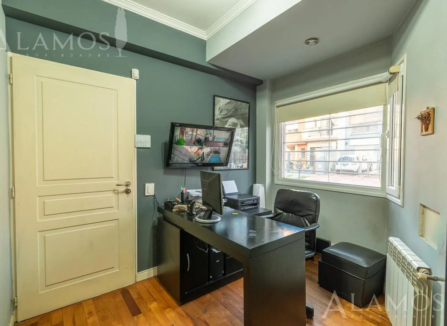 VENTA CASA 4 AMBIENTES EN RAMOS MEJIA CON PILETA 5