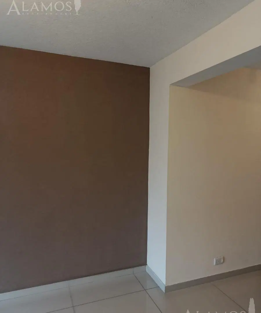 VENTA MONOAMBIENTE EN RAMOSMEJIA CENTRO 4