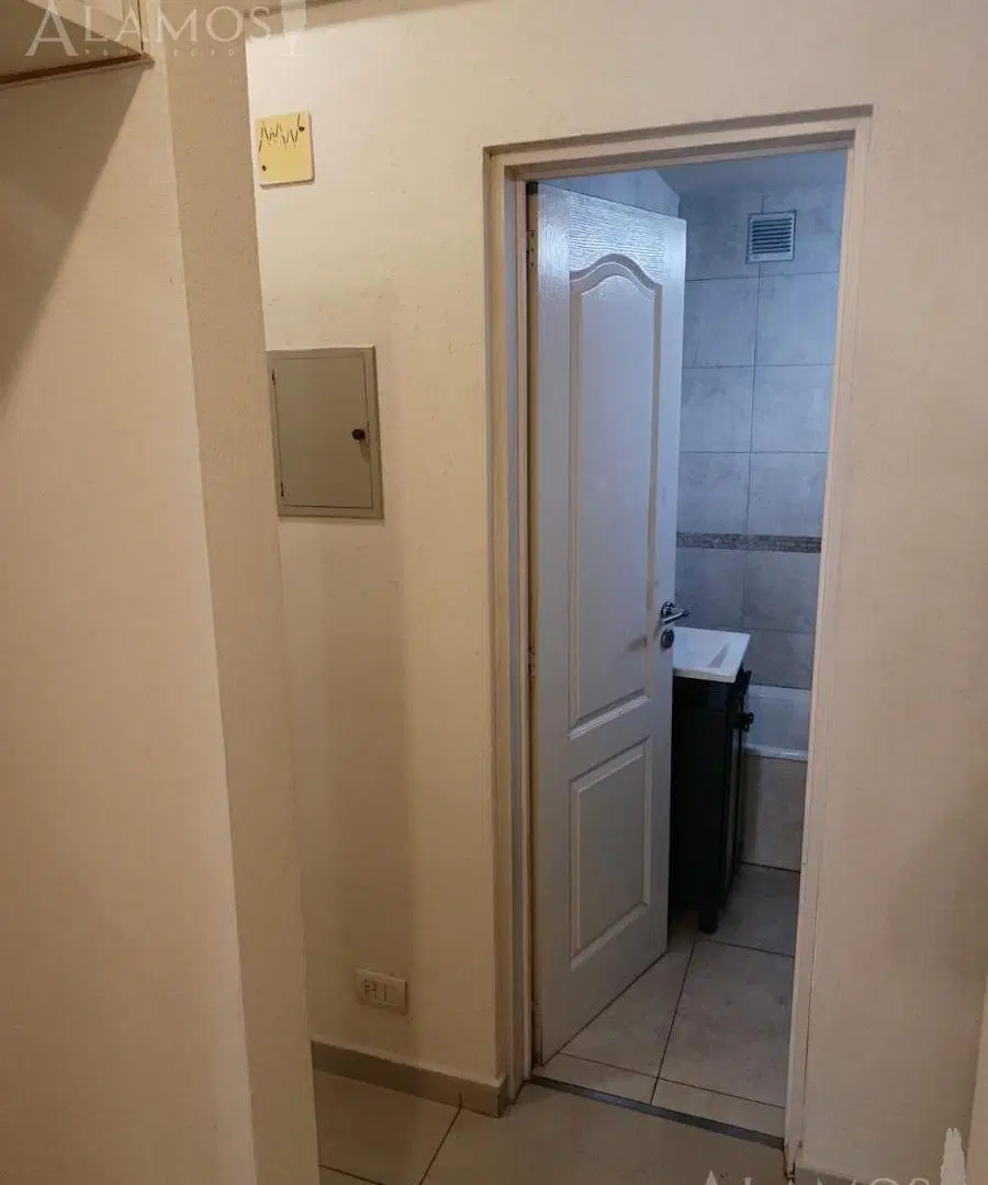 VENTA MONOAMBIENTE EN RAMOSMEJIA CENTRO 5