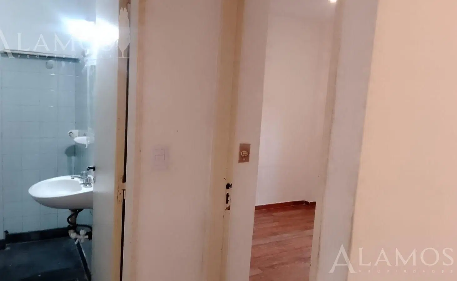 DEPARTAMENTO DE 2 AMBIENTES EN VENTA EN CIUDADELA 2