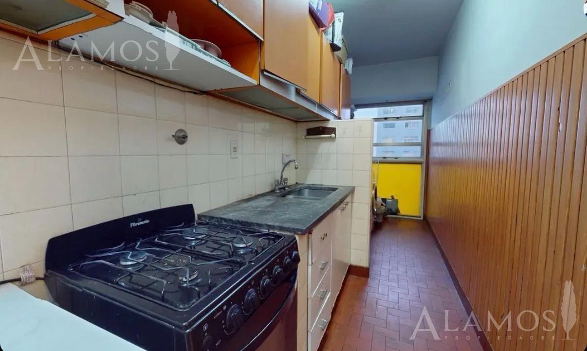 Foto de VENTA DEPARTAMENTO 3 AMBIENTES EN CASEROS CENTRO, imagen 5