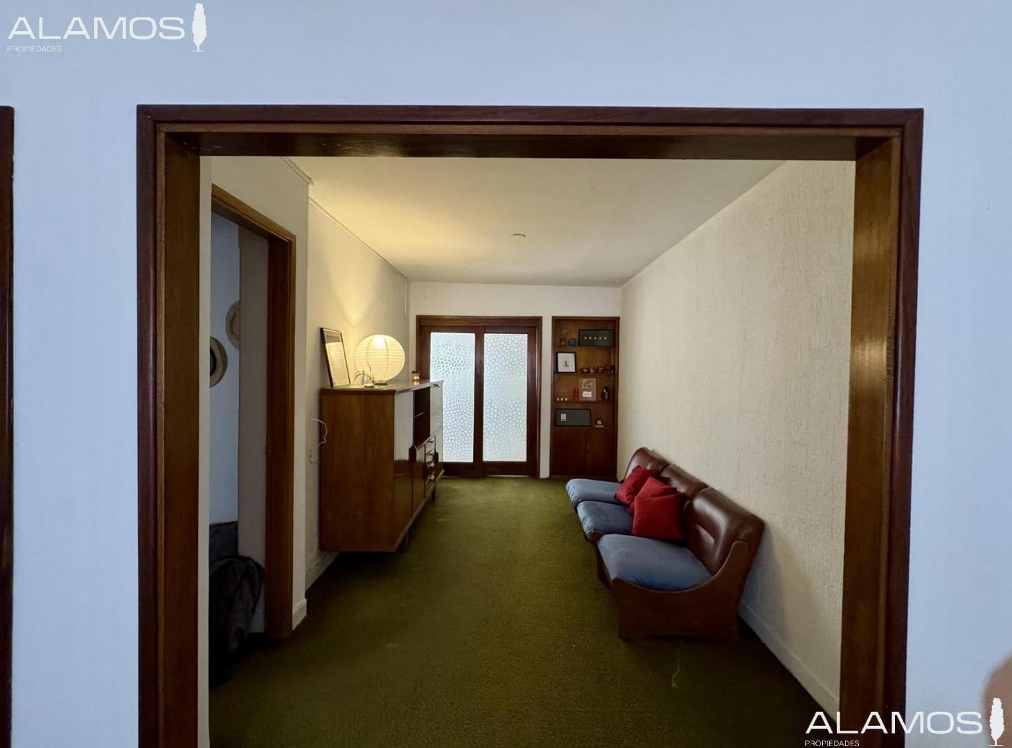Foto de VENTA CASA 3 AMBIENTES LOMAS DEL MIRADOR GRAN LOTE, imagen 4