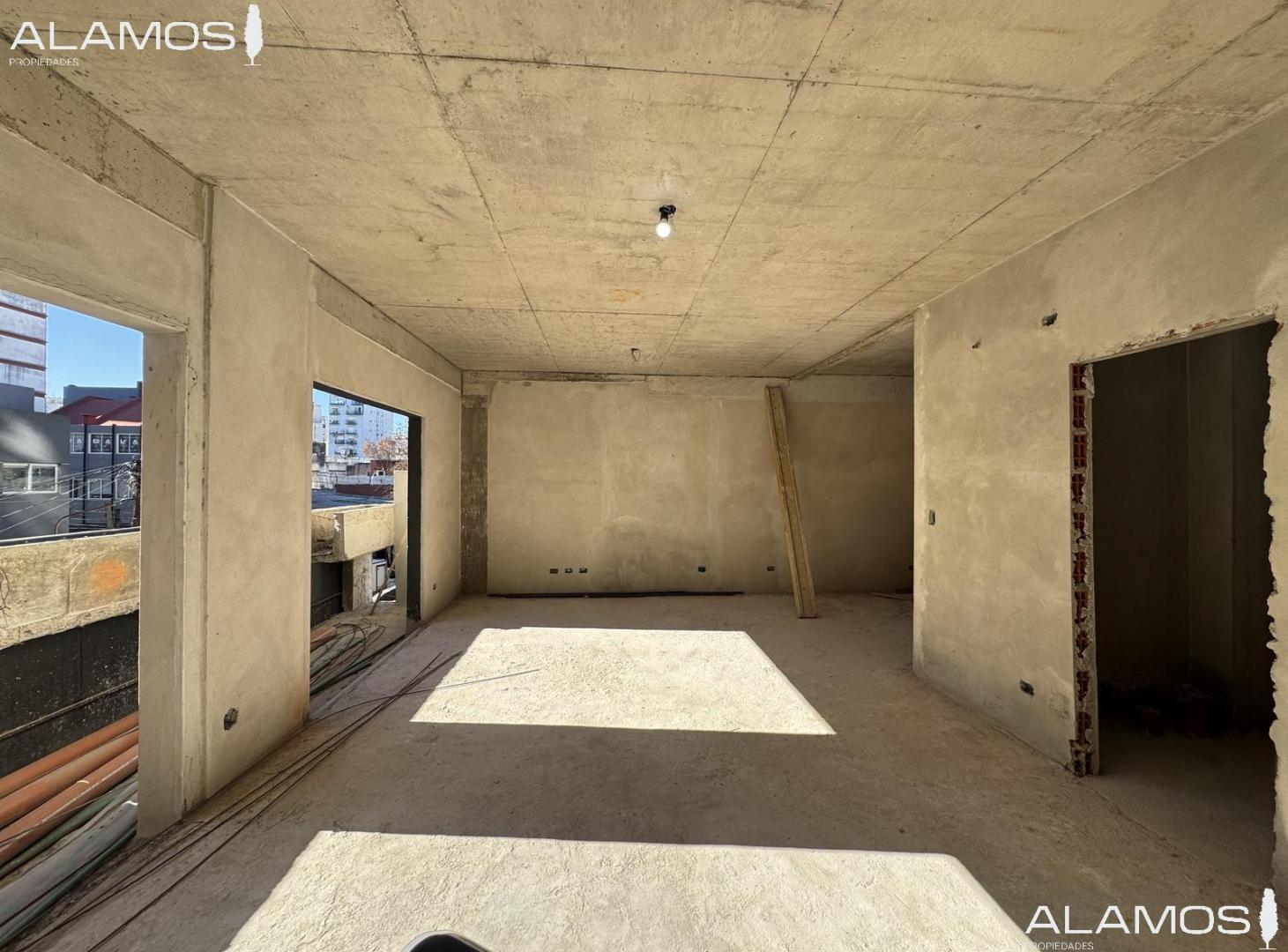 Foto de VENTA DEPARTAMENTO 2 AMB RAMOS MEJIA - ENTREGA INICIOS 2027, imagen 1