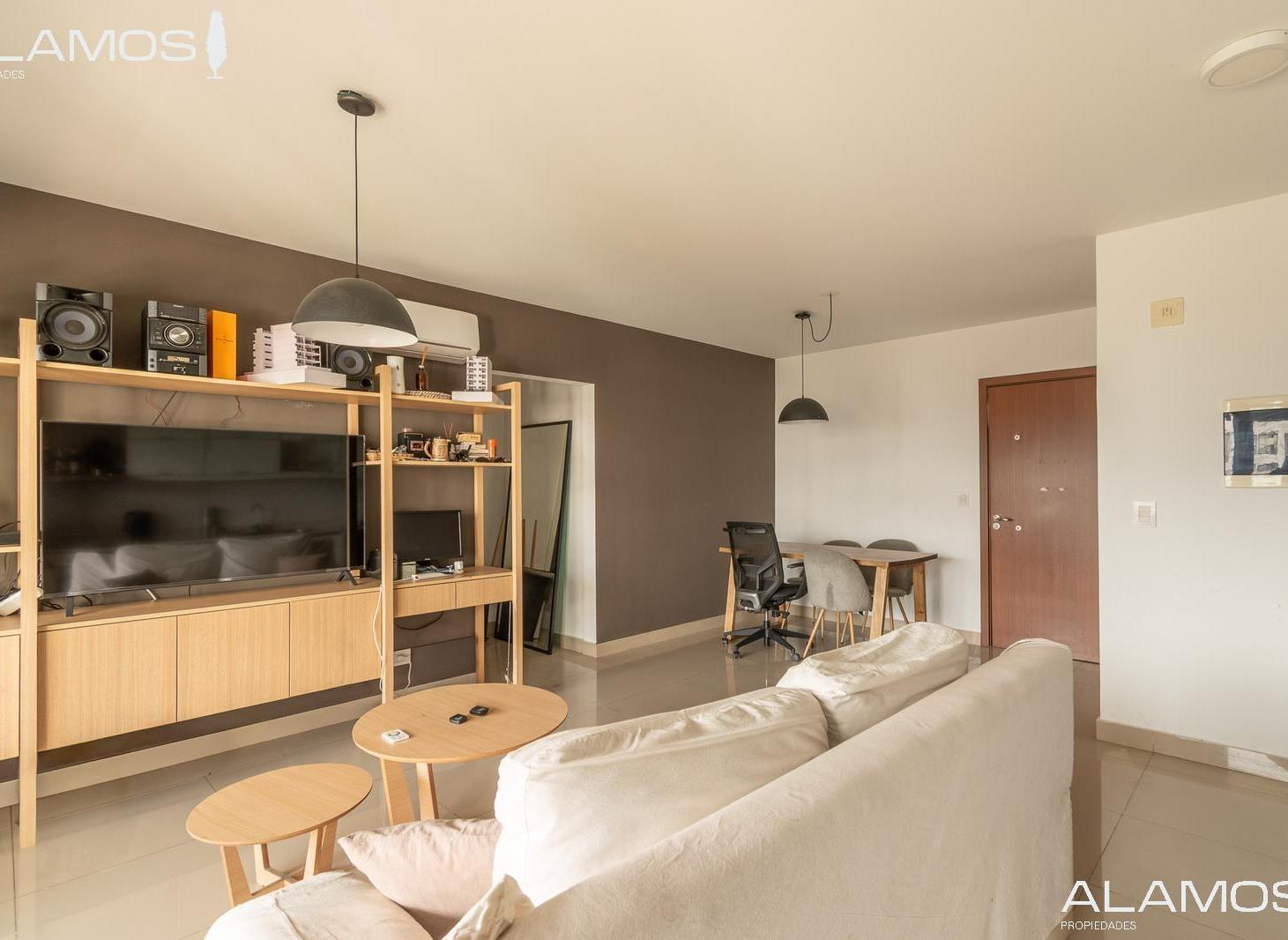 Foto de VENTA DEPARTAMENTO 2 AMBIENTES HAEDO VILANOVA COCHERA, imagen 5