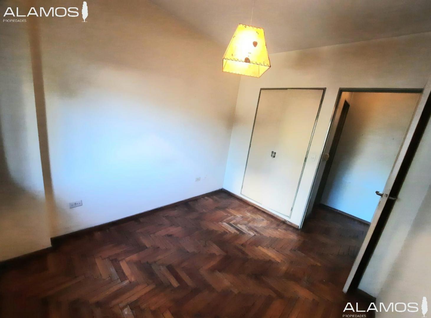 Foto de VENTA DEPARTAMENTO 2 AMBIENTES EN RAMOS MEJÍA, imagen 5