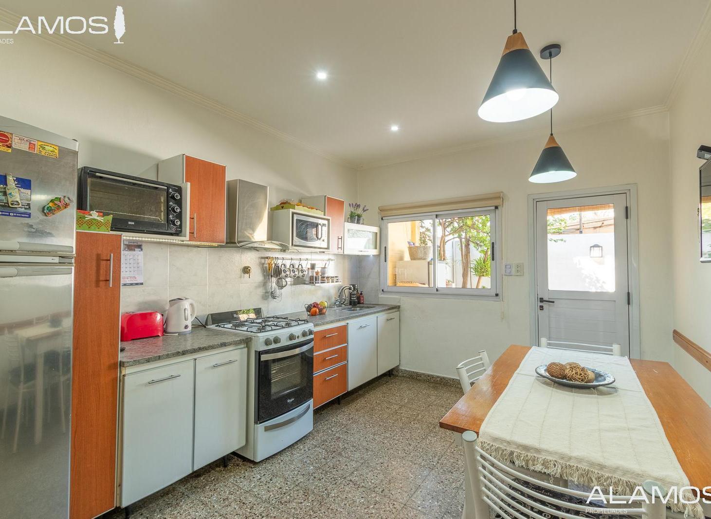 Foto de VENTA PH 3 AMBIENTES EN CASEROS, imagen 2