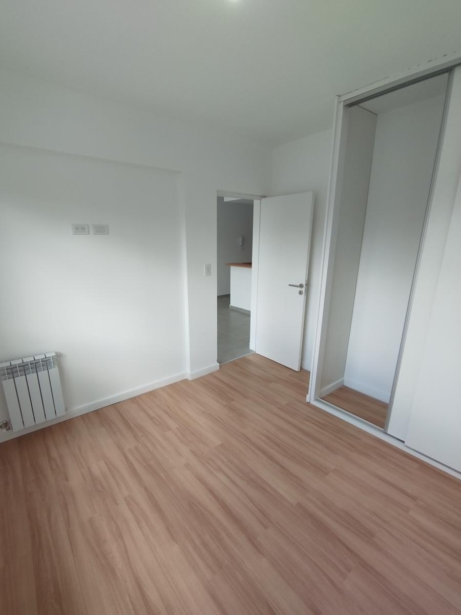 Departamento 1 Dormitorio a La Venta a Estrenar en Bahia Blanca 3