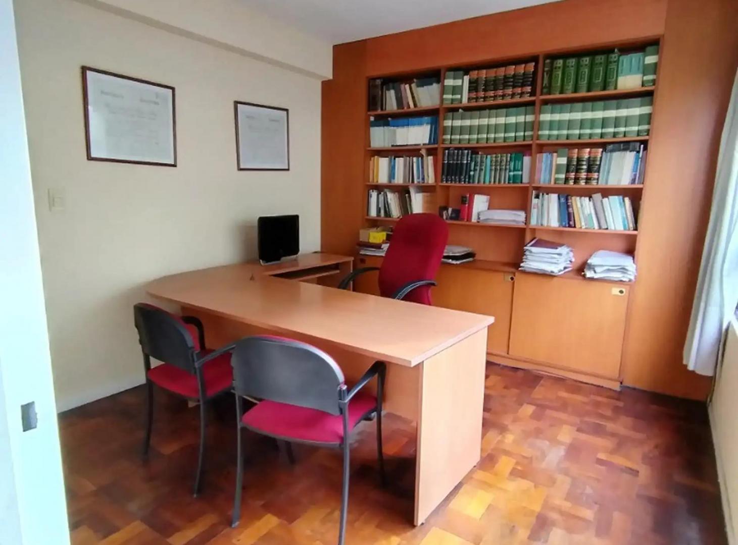 Foto de Oficinas o Consultorios profesionales Tribunales, imagen 4