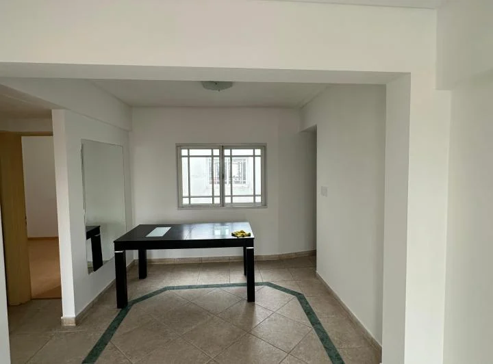 SE ALQUILA EXCELENTE DEPARTAMENTO CON COCHERA Y BAULERA EN RAMOS MEJIA 5