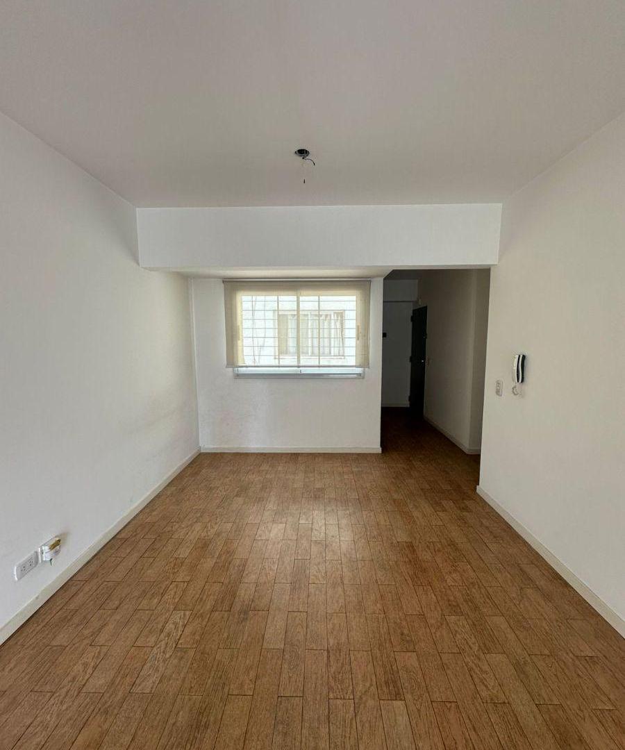 Foto de Excelente Monoambiente en venta en Floresta!, imagen 2