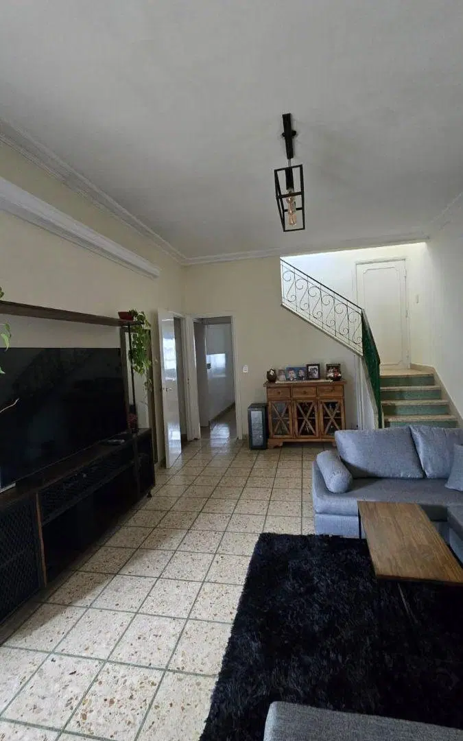 Alquiler de casa 4 ambientes en villa sarmiento 2