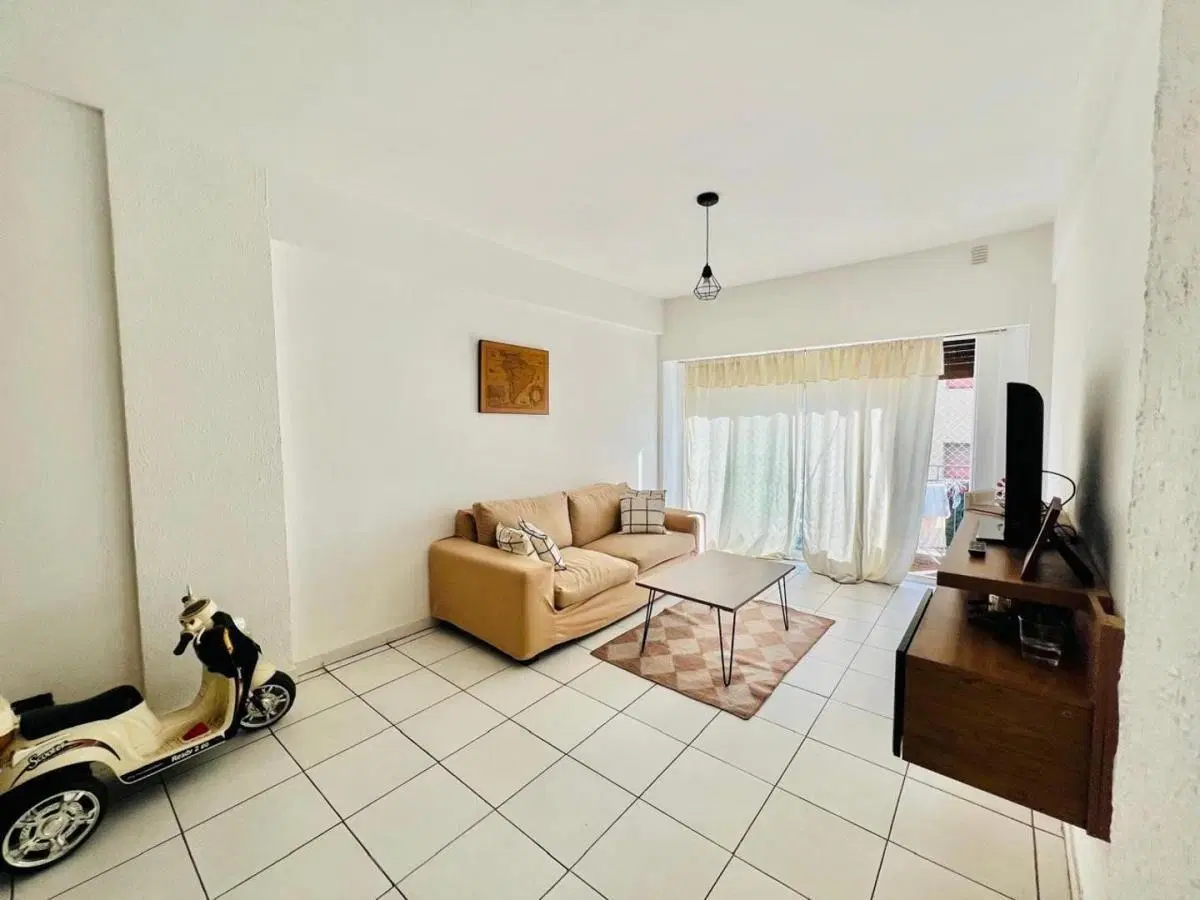 Venta de departamento 3 ambientes en el centro de Ramos Mejía 4