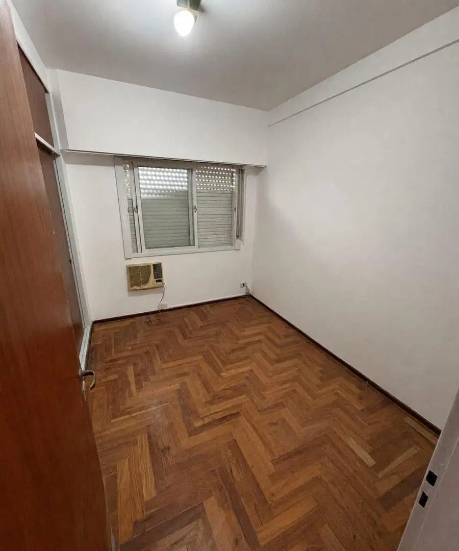 Luminoso Departamento de 3 Ambientes al Frente con Balcón Terraza – Sin Expensas 2