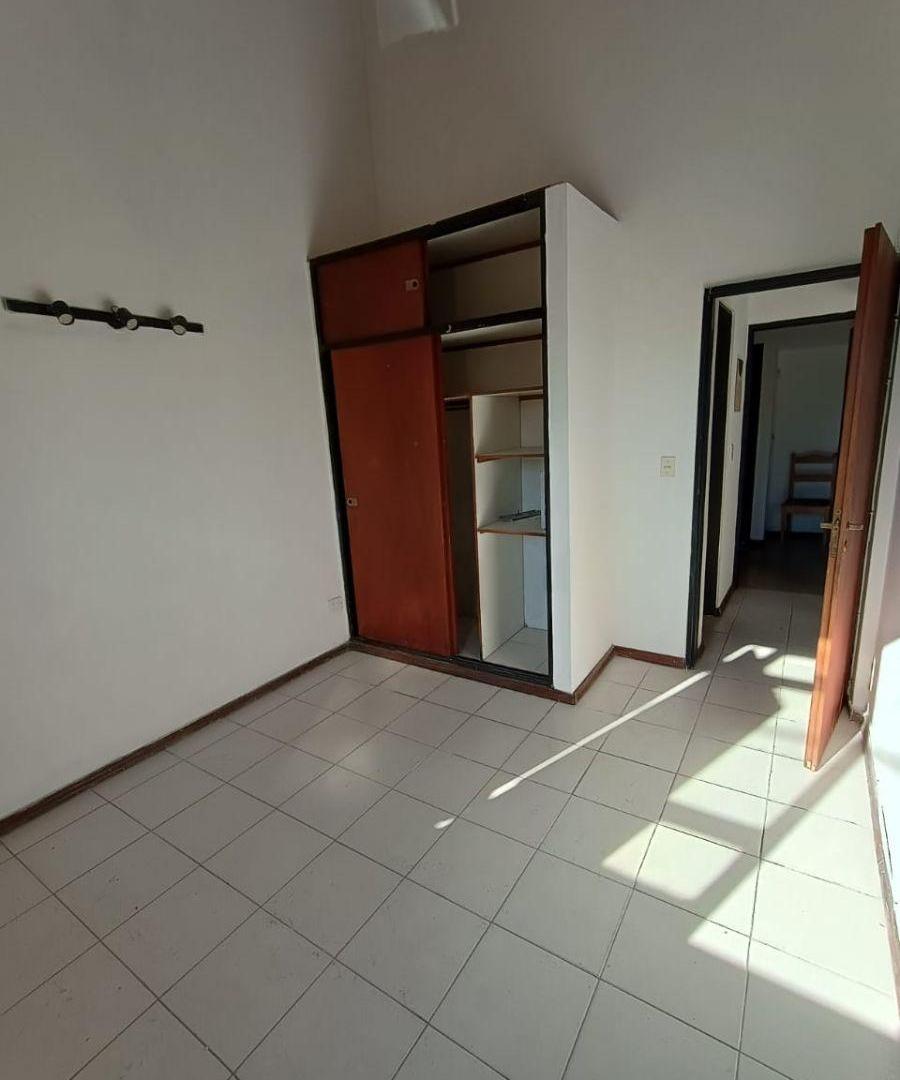 Foto de ALQUILER – DEPARTAMENTO 3 AMBIENTES EN CASTELAR, imagen 4