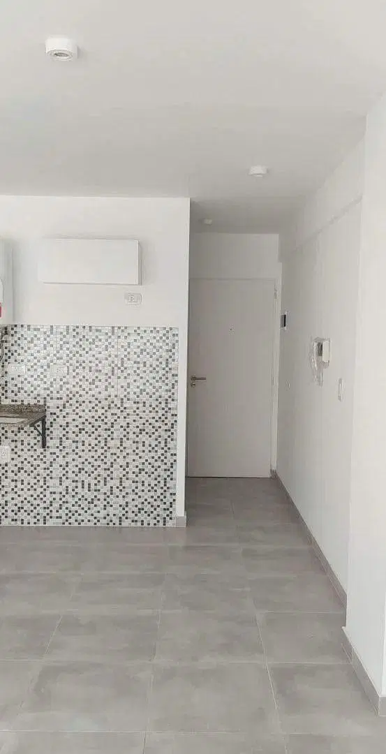 ALQUILER – AMPLIO MONOAMBIENTE A ESTRENAR EN BARRIO GÜEMES, HAEDO 3