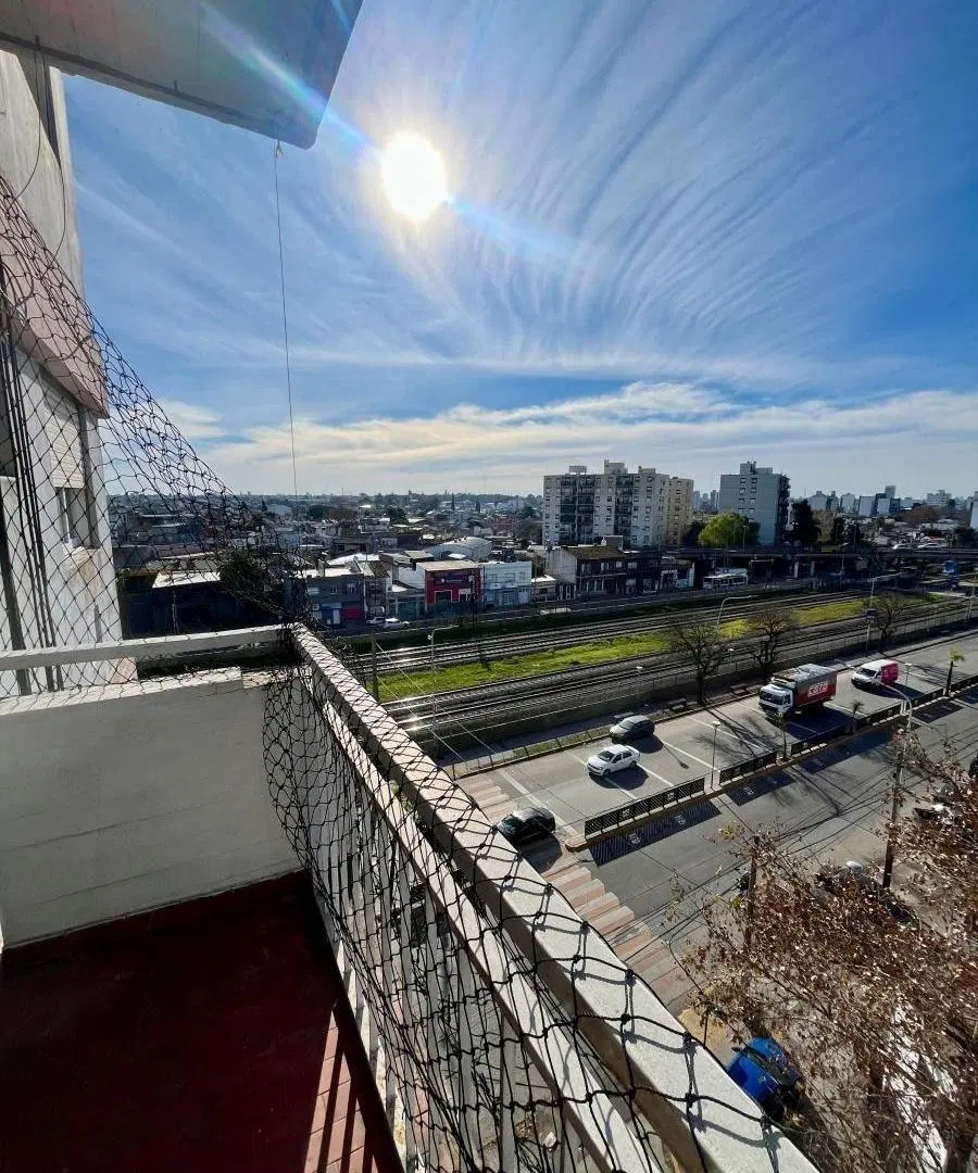 ALQUILER – MONOAMBIENTE CON BALCÓN AL FRENTE EN RAMOS MEJÍA 8