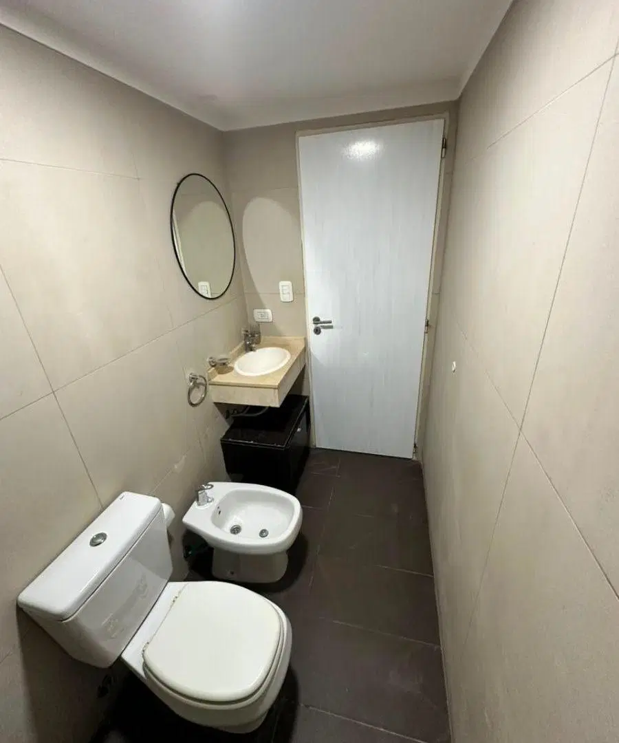 ALQUILER – EXCELENTE MONOAMBIENTE CON BALCÓN EN CASTELAR NORTE 8
