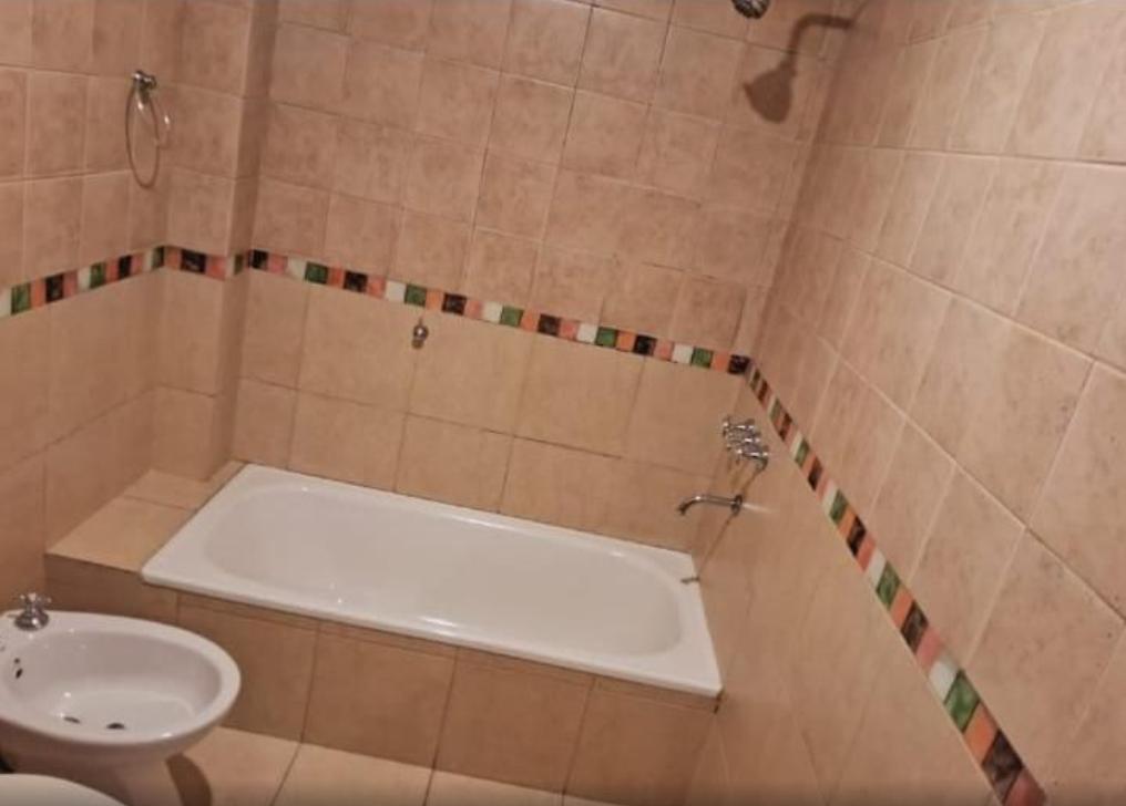 Foto de ALQUILER – DEPARTAMENTO 2 AMBIENTES EN RAMOS MEJÍA, imagen 3