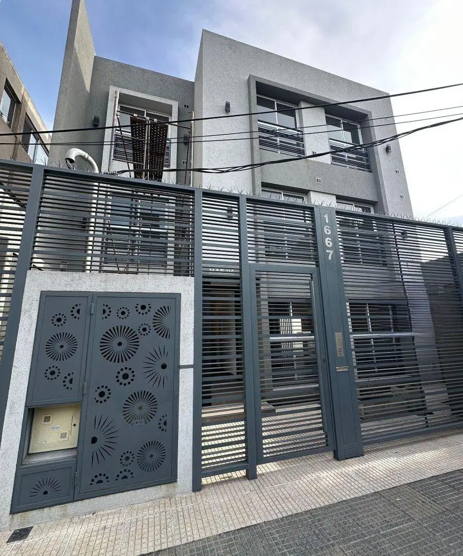 ¡Oportunidad de inversión! Departamento de 2 ambientes lateral a estrenar 5