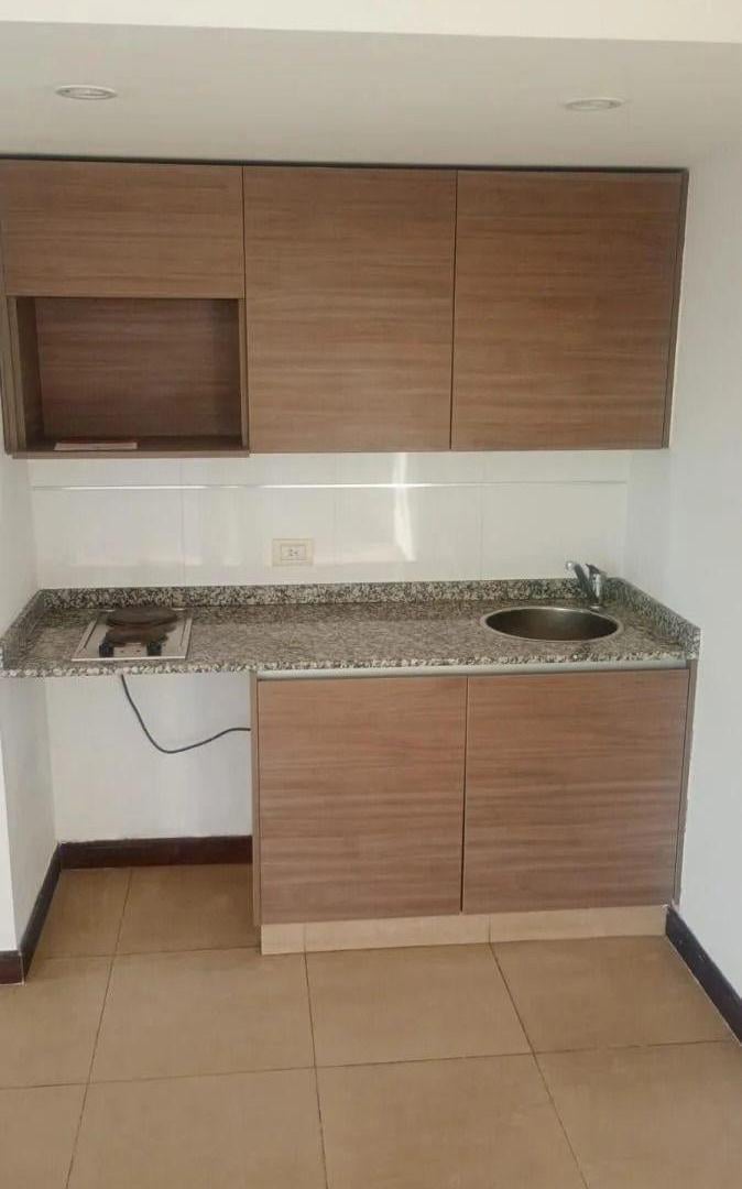 Foto de Alquiler de amplio monoambiente en Castelar – A metros de la estación, imagen 4