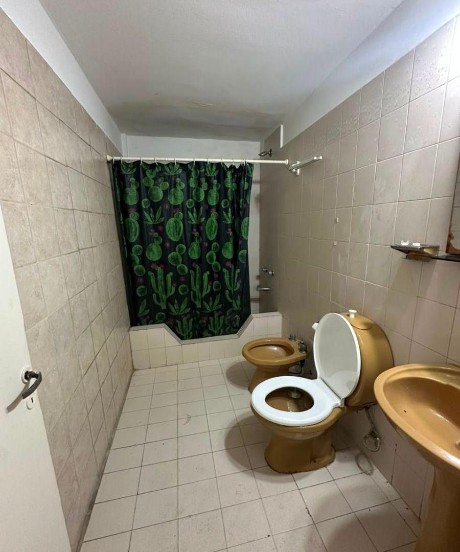Foto de Departamento en Ramos Mejía – Excelente ubicación, imagen 2