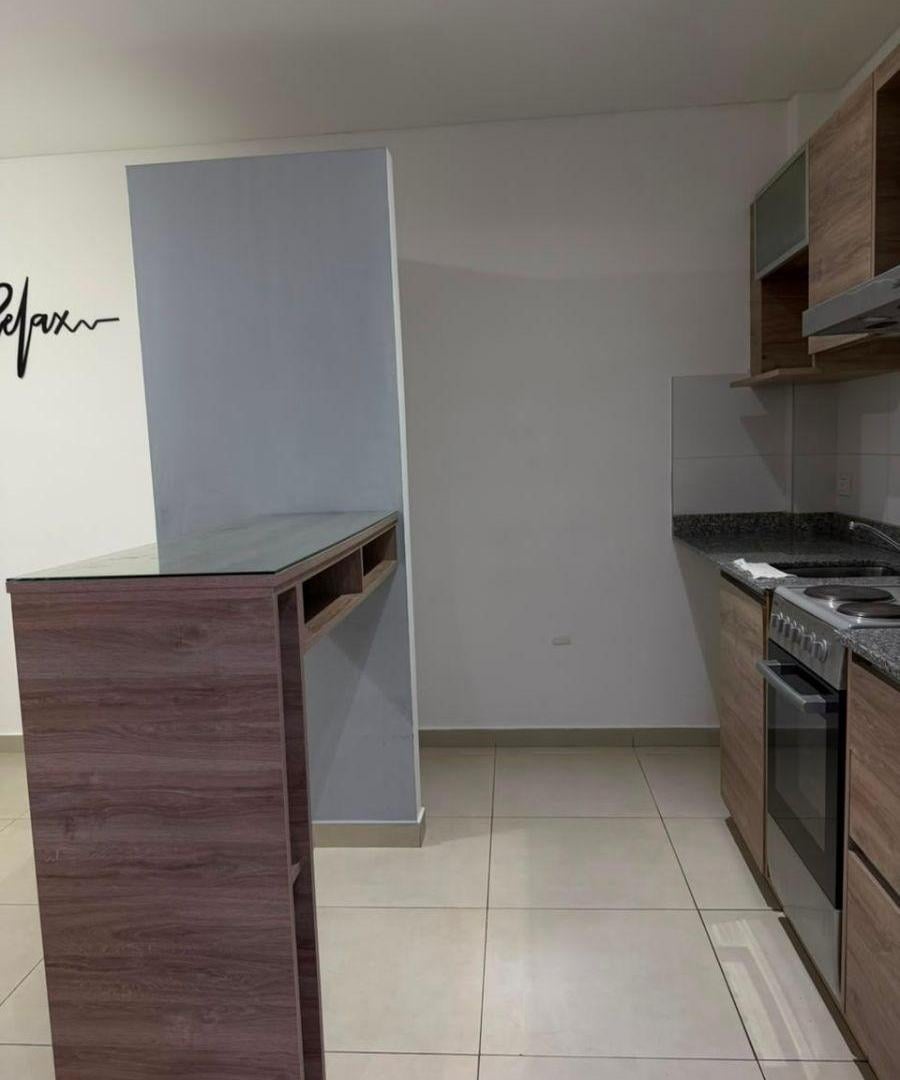 Foto de Monoambiente moderno al frente con balcón – Morón Centro, imagen 5