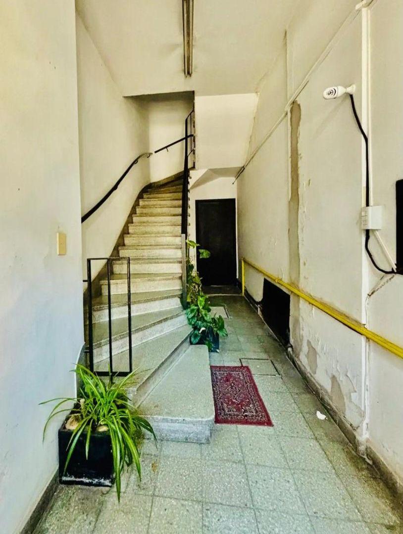 Foto de Venta departamento en Morón 3 Ambientes Amplio al Frente con Terraza, imagen 1