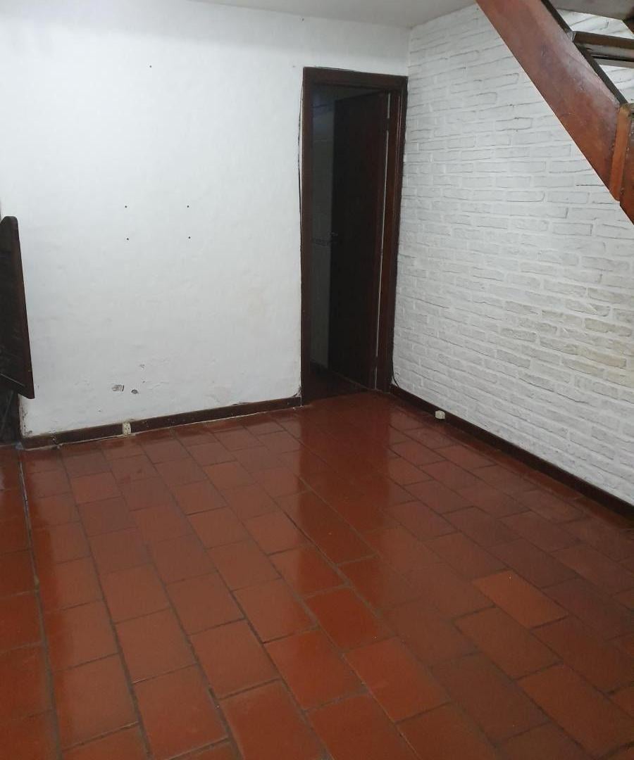Foto de ALQUILER – Dúplex 3 Ambientes con Patio y Balcón – Sin Expensas, imagen 5
