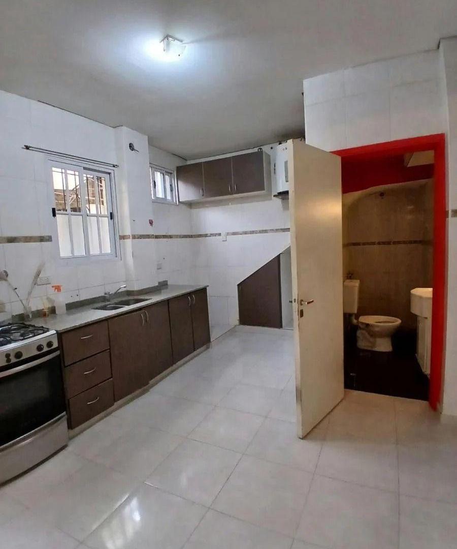 Foto de ALQUILER – PH 3 AMBIENTES CON TERRAZA PROPIA – LA MATANZA, imagen 5