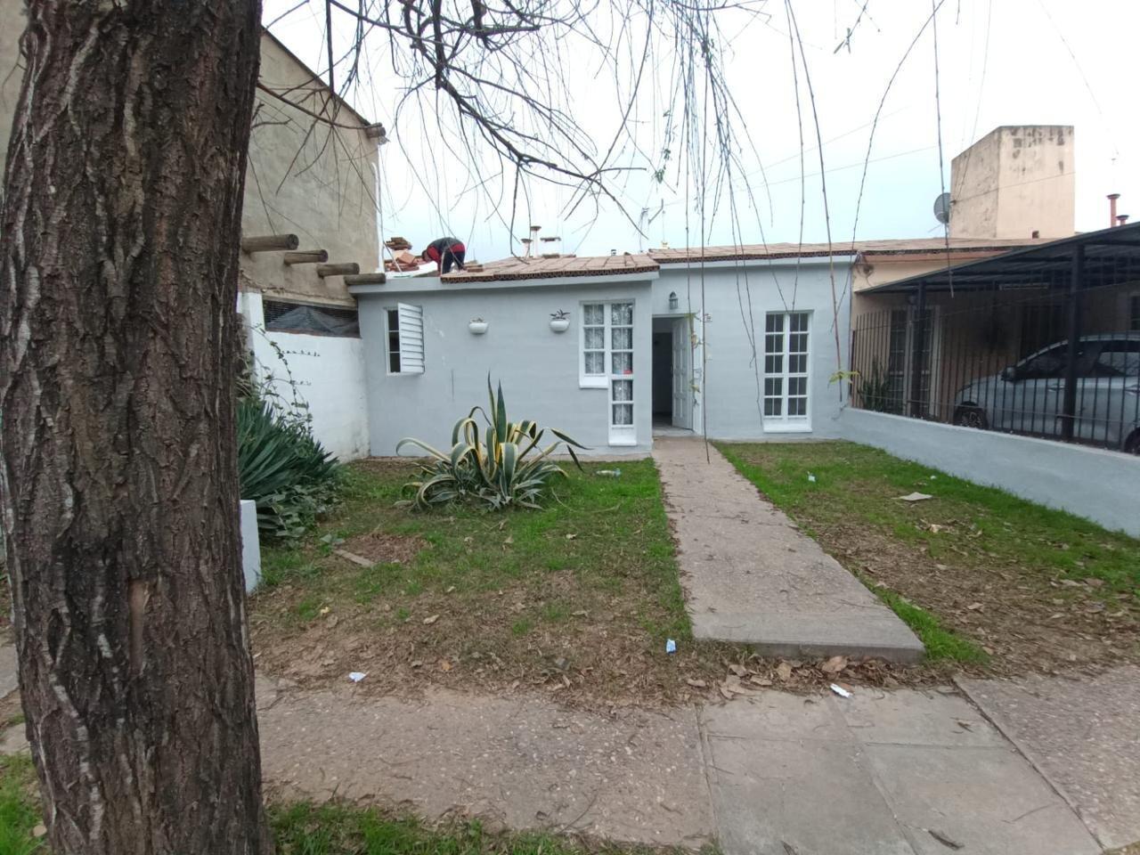 Foto de ALQUILER CASA 2 DORM SOLARES DE ARGUELLO, imagen 3