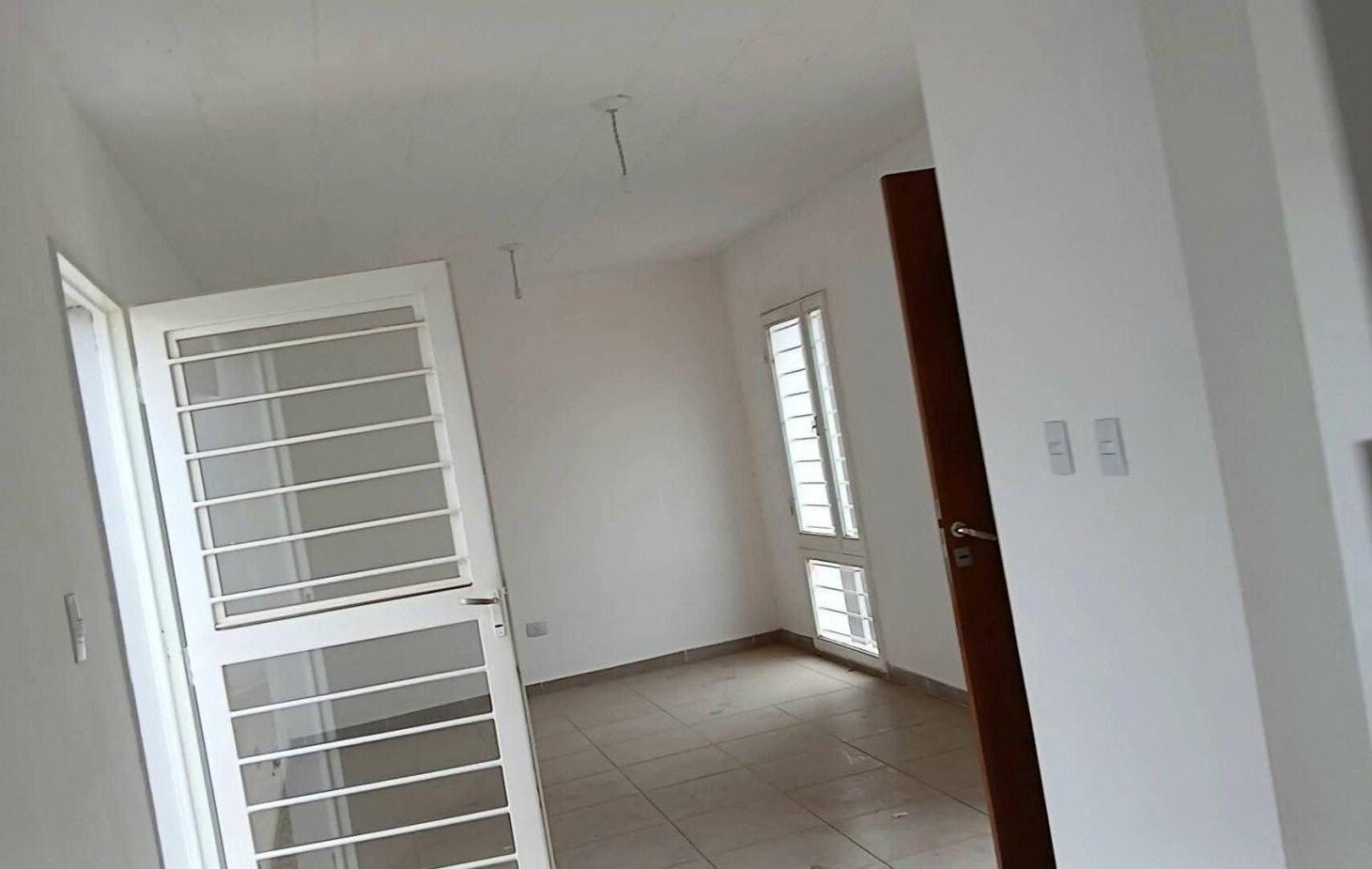 Foto de CASA ALTA CBA DE HORIZONTE . ESQUINA Usd 45.000, imagen 2
