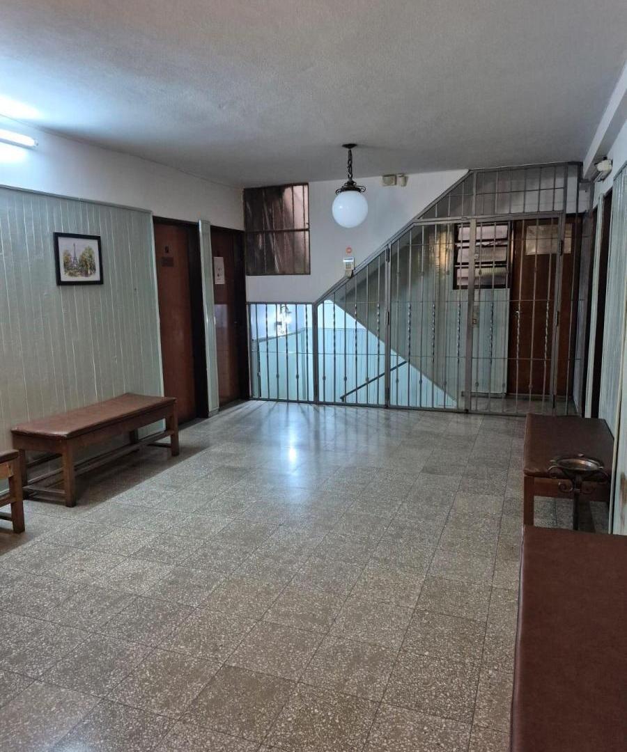 Foto de OFICINA EN VENTA. ALBERDI / CENTRO (Posibilidad de financiar), imagen 5