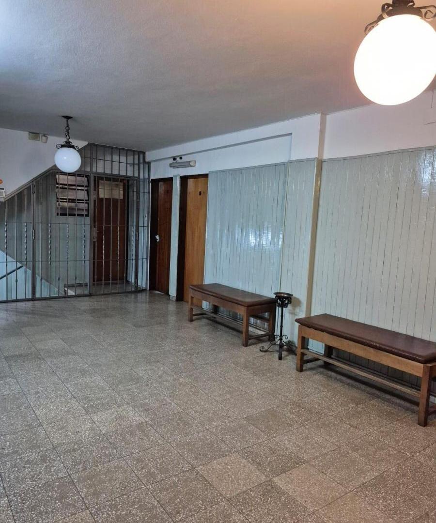 Foto de OFICINA EN VENTA. ALBERDI / CENTRO (Posibilidad de financiar), imagen 4