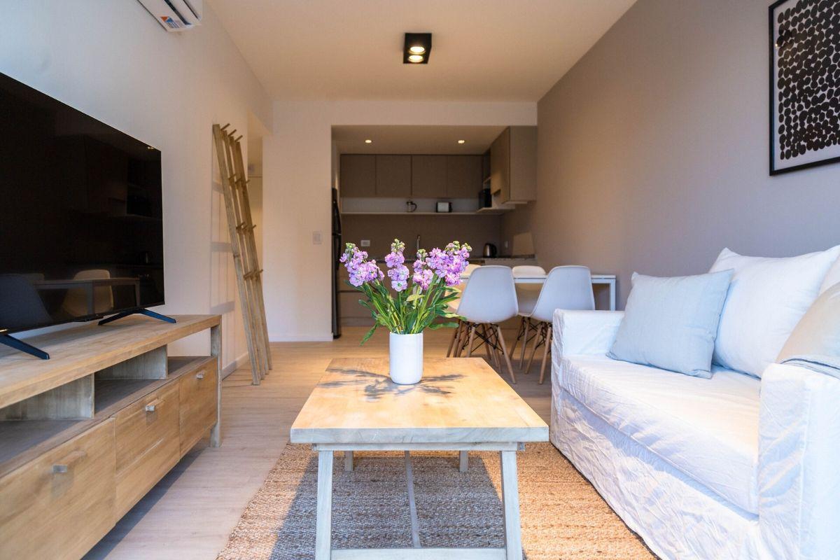 Foto de Thames 50, 2º Amb - Categoria - Muy Luminoso - Villa Crespo, CABA, imagen 2