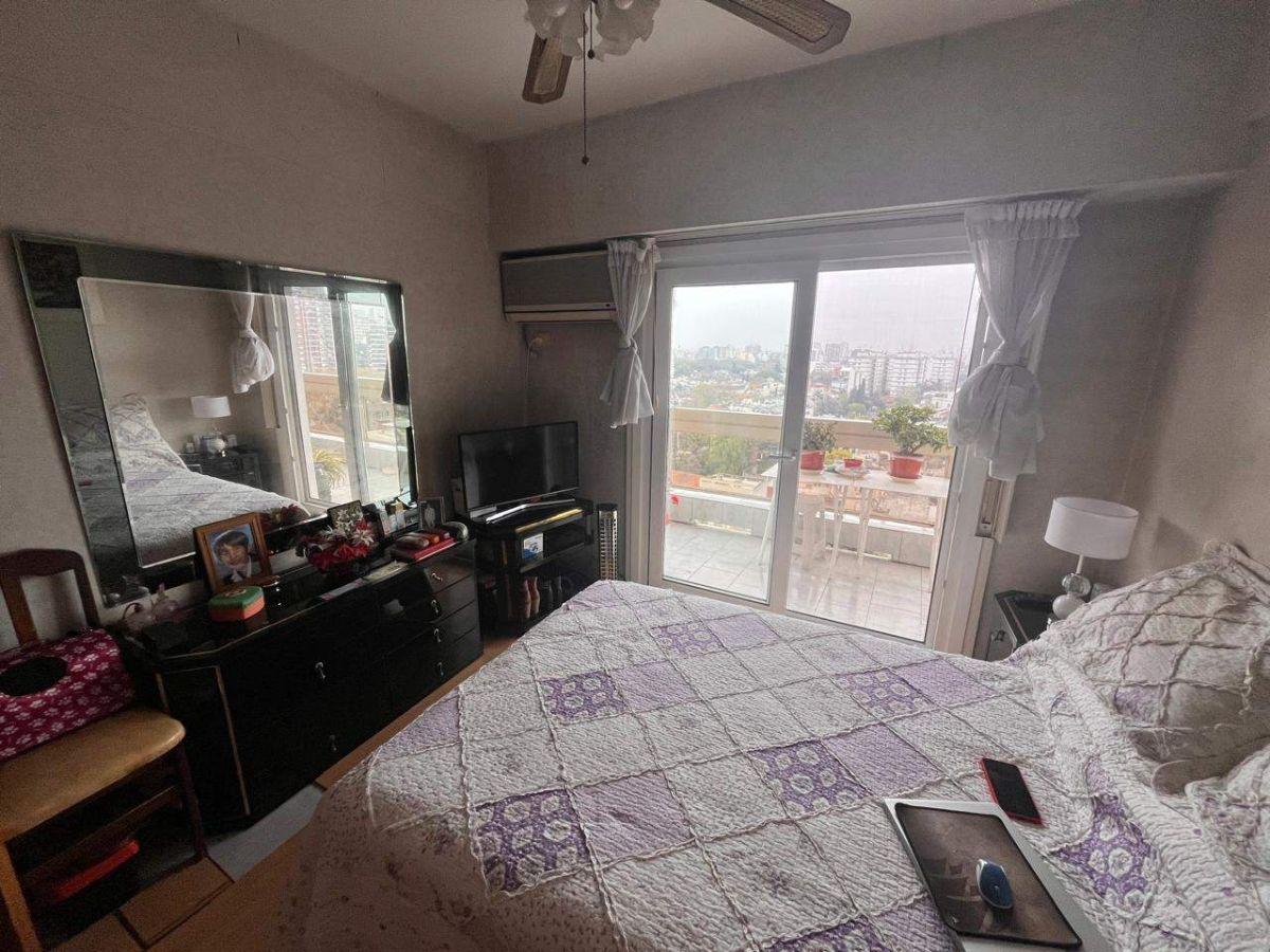 Foto de Departamento en venta de 3 dormitorios c/ cochera en Belgrano, imagen 2