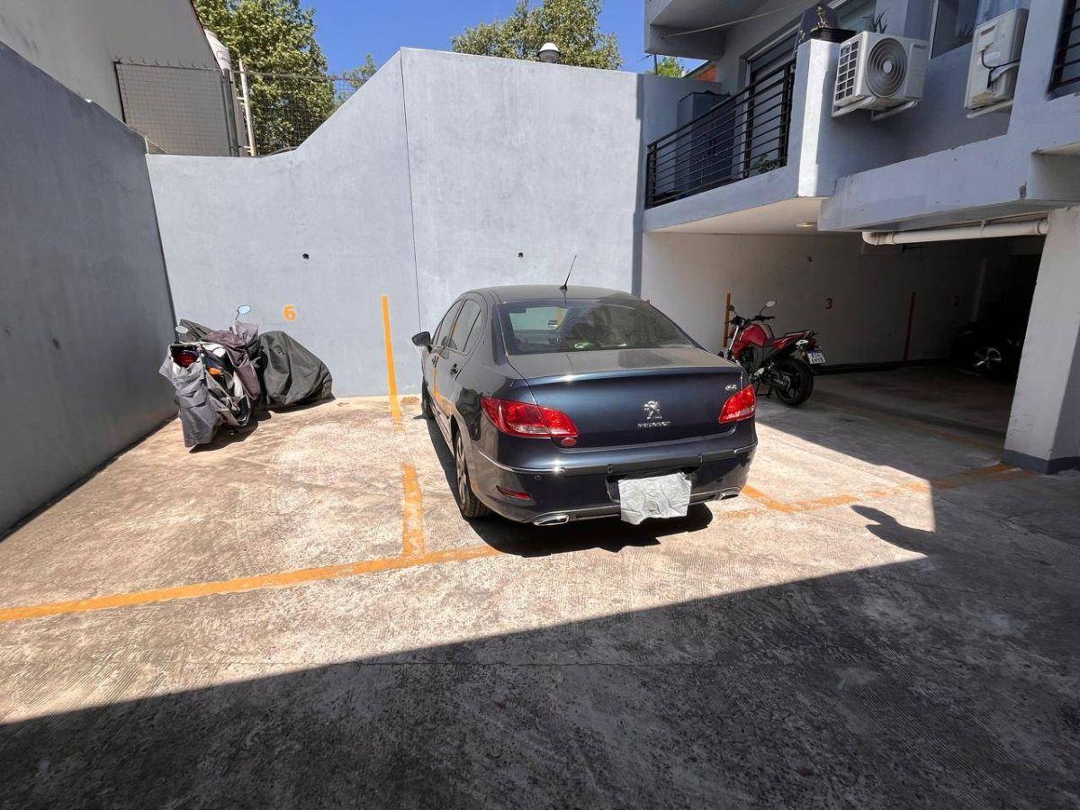 Foto de Cocheradescubierta en venta ubicado en Parque Chas, imagen 2