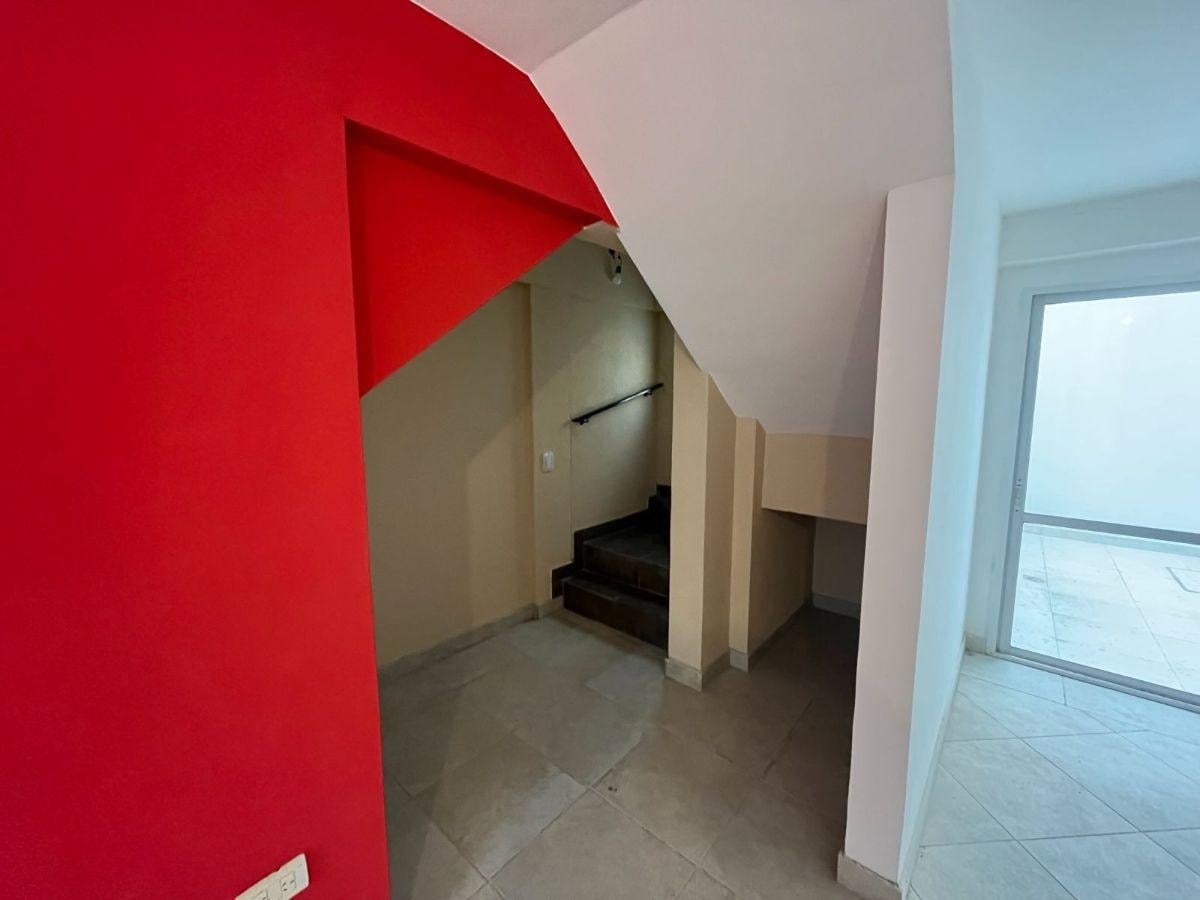 Foto de PH en venta de 1 dormitorio en Villa Pueyrredón, imagen 3