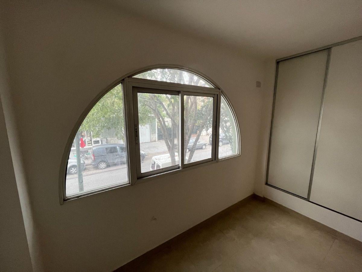 Foto de PH en venta de 1 dormitorio en Villa Pueyrredón, imagen 4