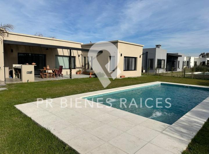 Casa en Alquiler y Venta en Los Talas Barrio Privado 1