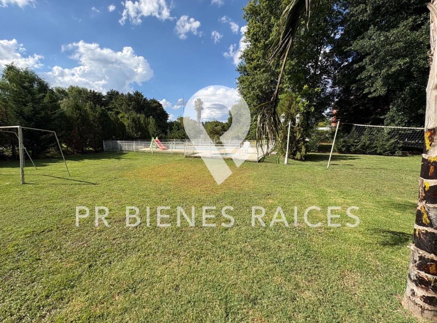Foto de Casa en Venta y Alquiler en El Lauquen Club de Campo, imagen 1
