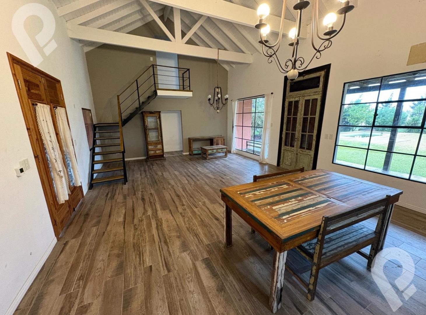 Foto de Casa en Venta y Alquiler en El Lauquen Club de Campo, imagen 2