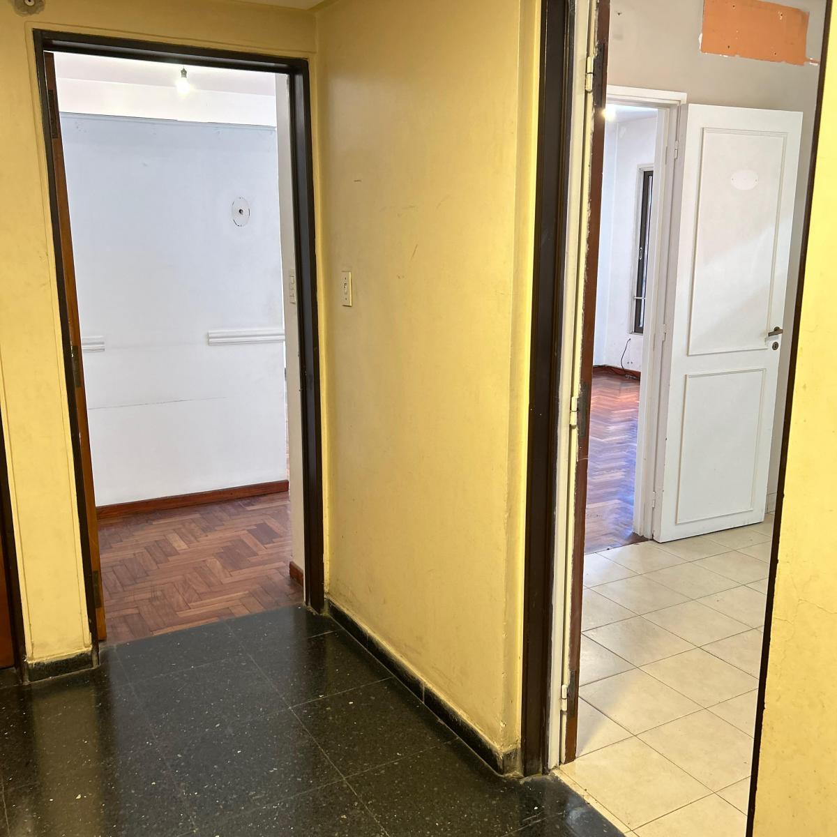Amplio Departamento en Venta en Centro de San Miguel de Tucumán 3