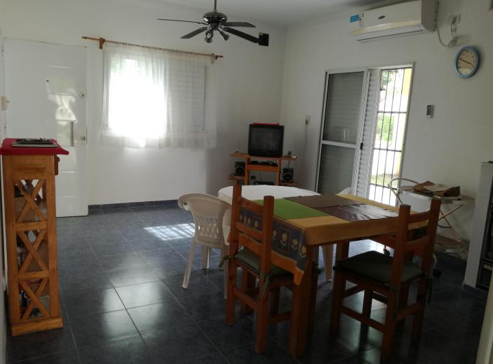 ALQUILO CASA DENTRO DE LOS 4 BOULEVARES EN RECONQUISTA 1