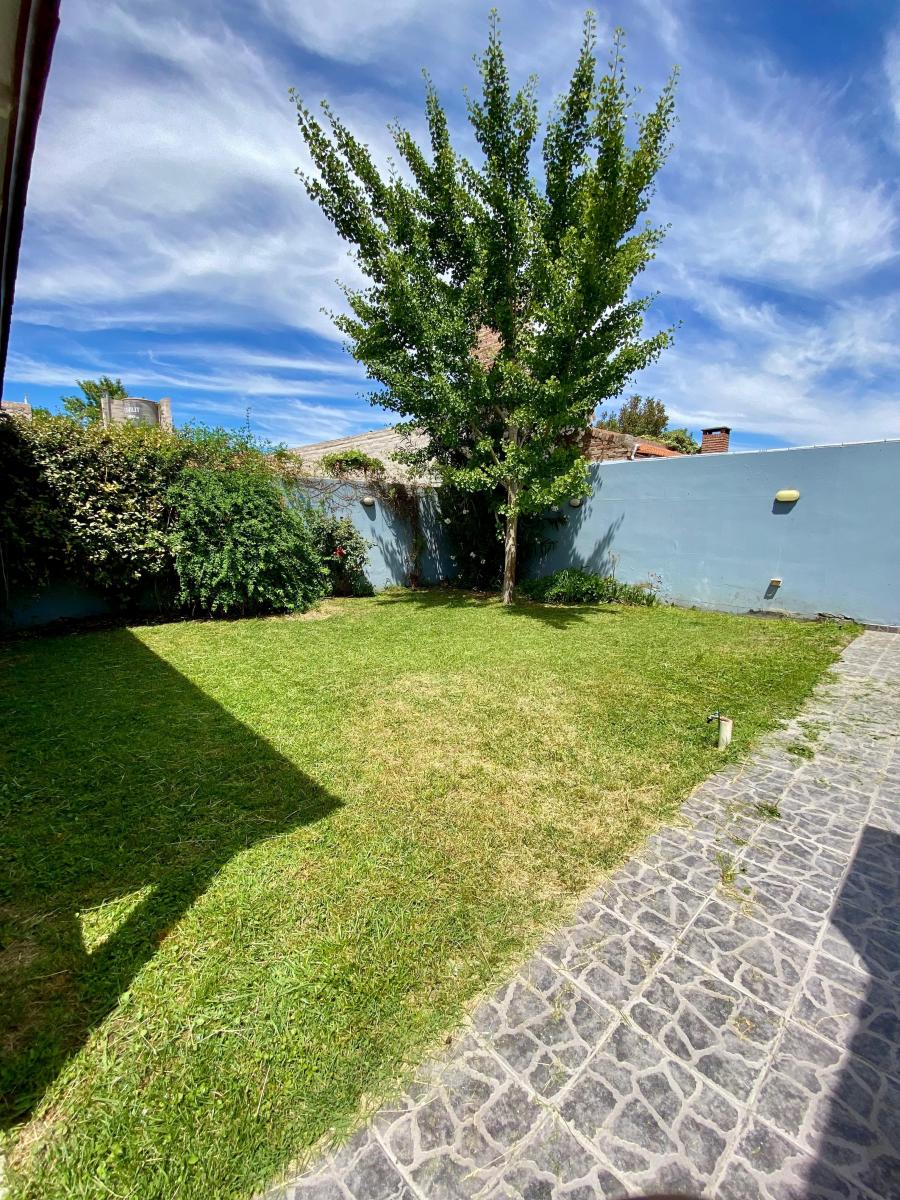 Casa de 3 Dorm. en Barrio San Lorenzo 5