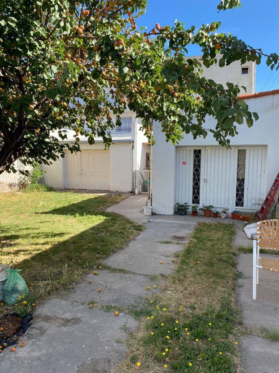 Venta de Casa Apta Desarrollo en Av Alem Cipolletti 2