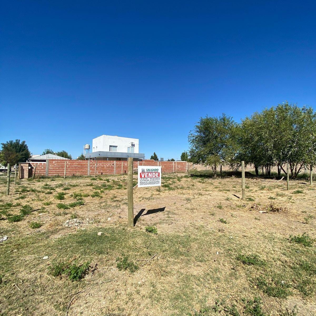 Vende Terreno en Fernandez Oro 1