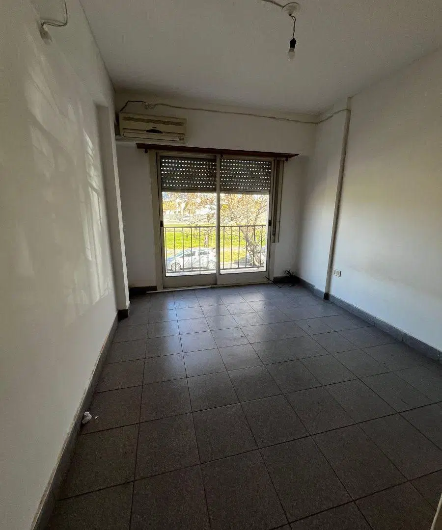 Se alquila Duplex 3 Dormitorios en Barrio San Pablo 5